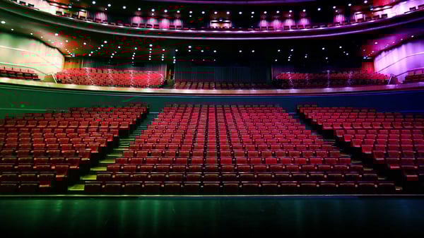 EVENT SPACES & CASINOS